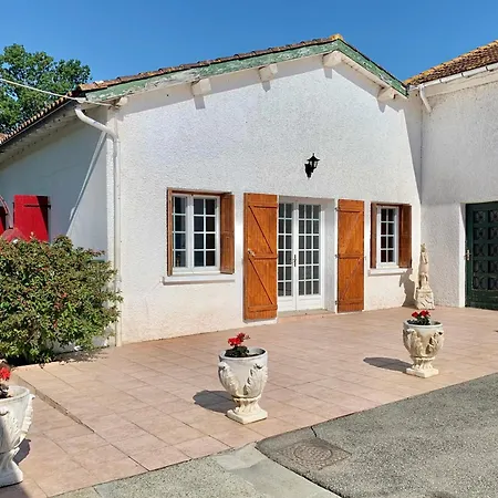 Bed & Breakfast Domaine Du Cheval D Argent 3*