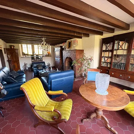 Domaine Du Cheval D Argent Bed & Breakfast Saiguede