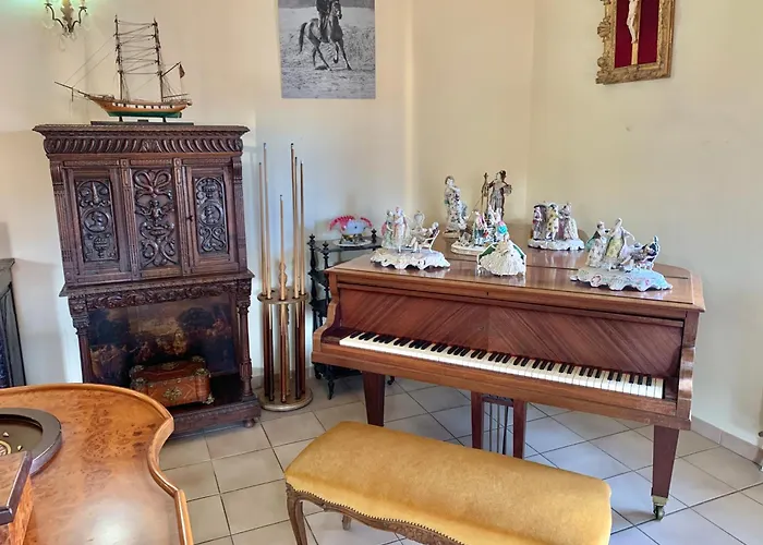 Domaine Du Cheval D Argent Couette-café 3*