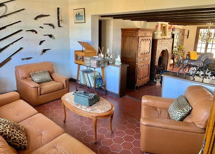 Domaine Du Cheval D Argent 3* Saiguede