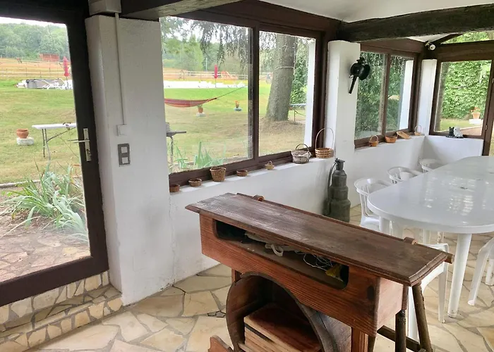 Domaine Du Cheval D Argent 3* Saiguede